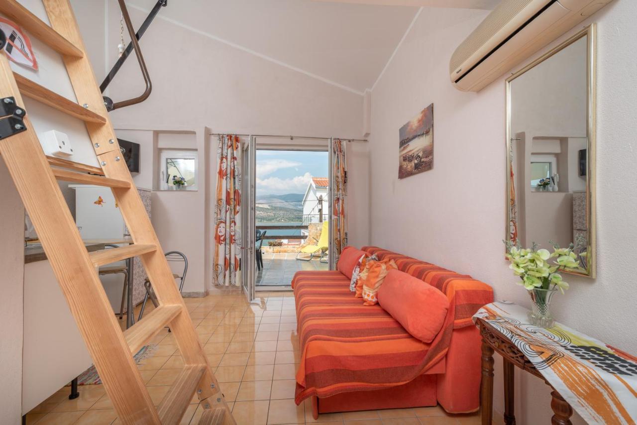 Apartmani Kate Трогір Екстер'єр фото